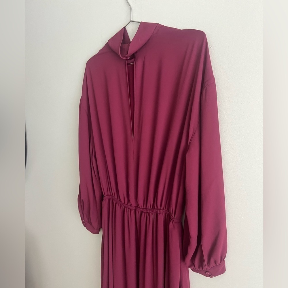 Aritzia Babaton Luke Dress Burgundy Midi Mock Neck 3/4 Sleeve A Line - Picture 8 of 12